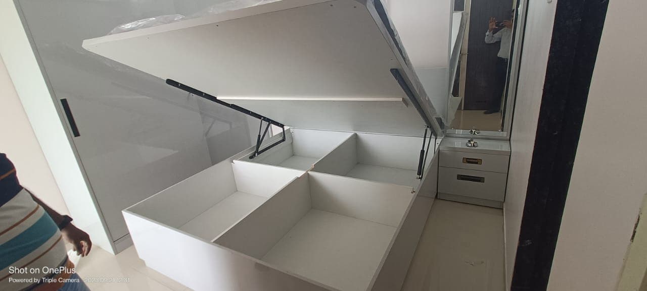 AeroLift Hydraulic Bed 3