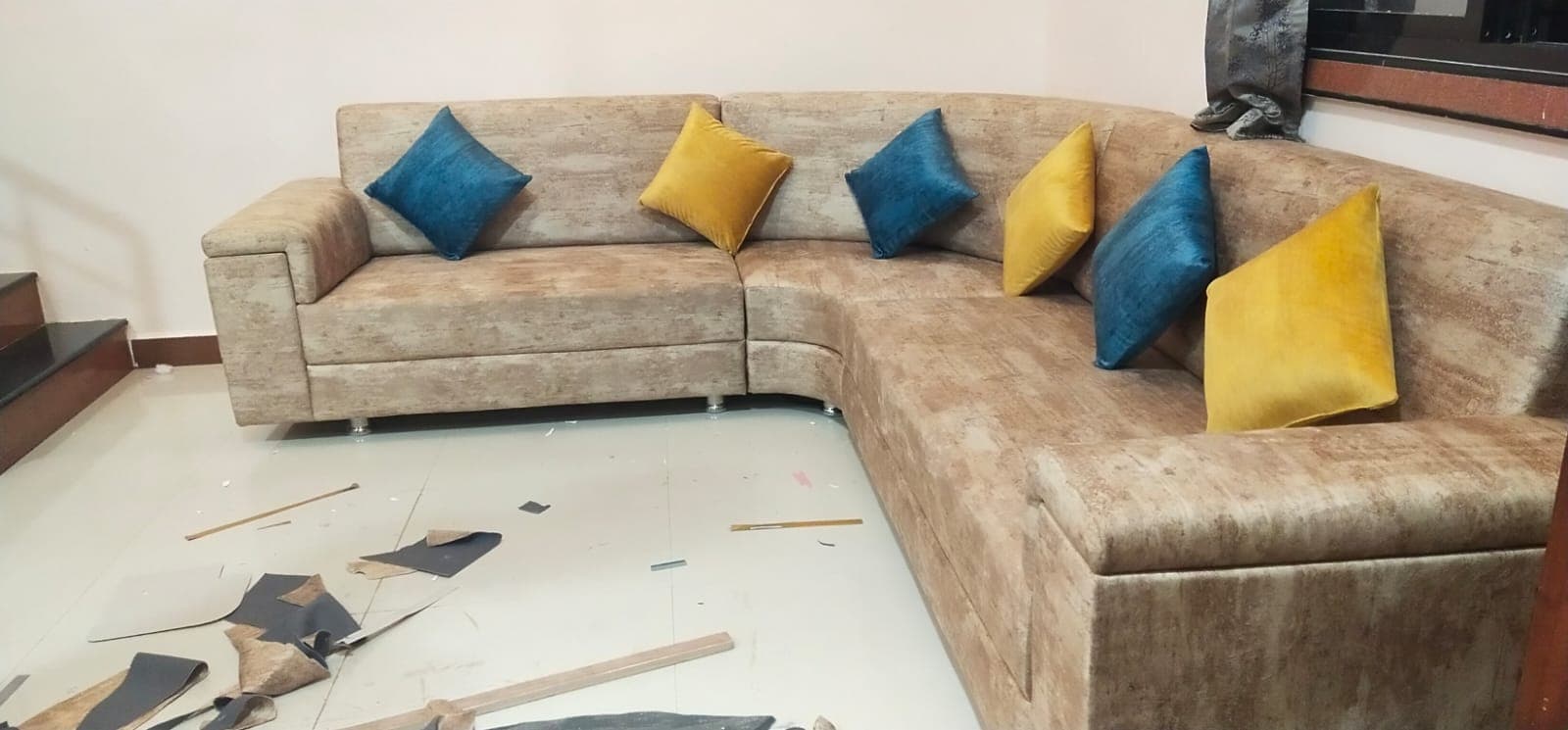 Urban Earth Accent L-Shape Sofa