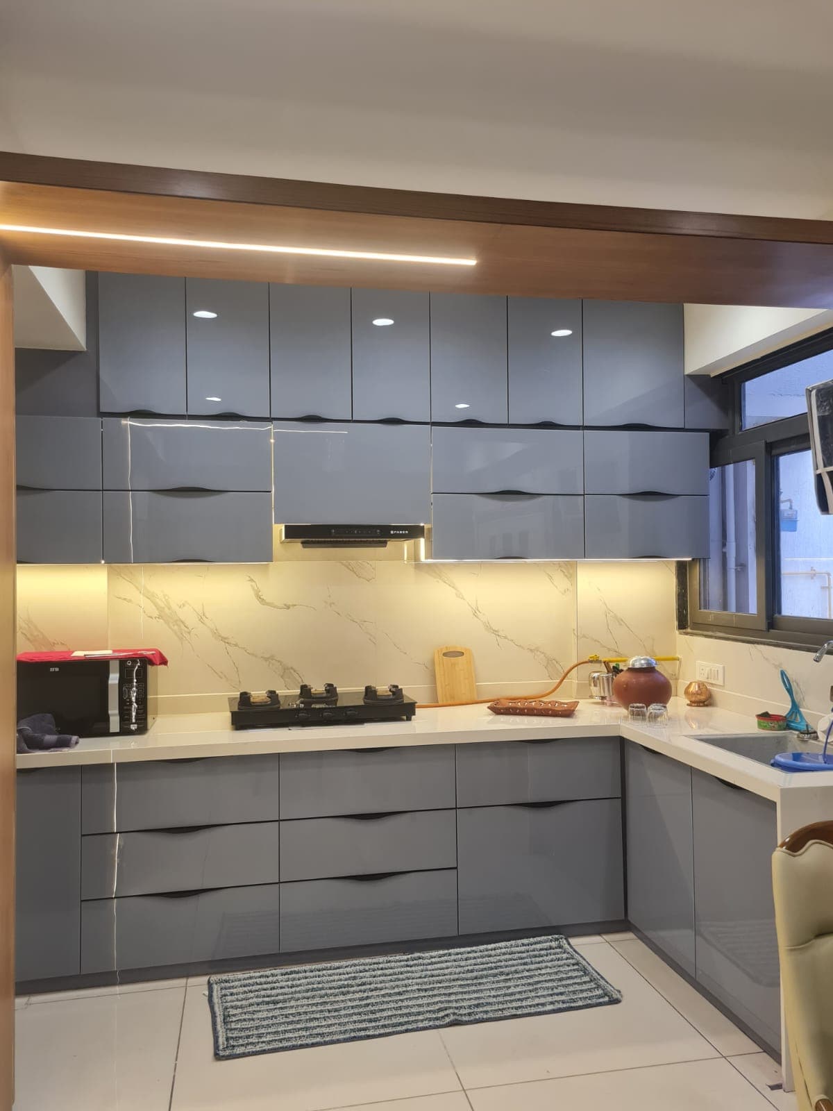 SilverGlow Kitchen