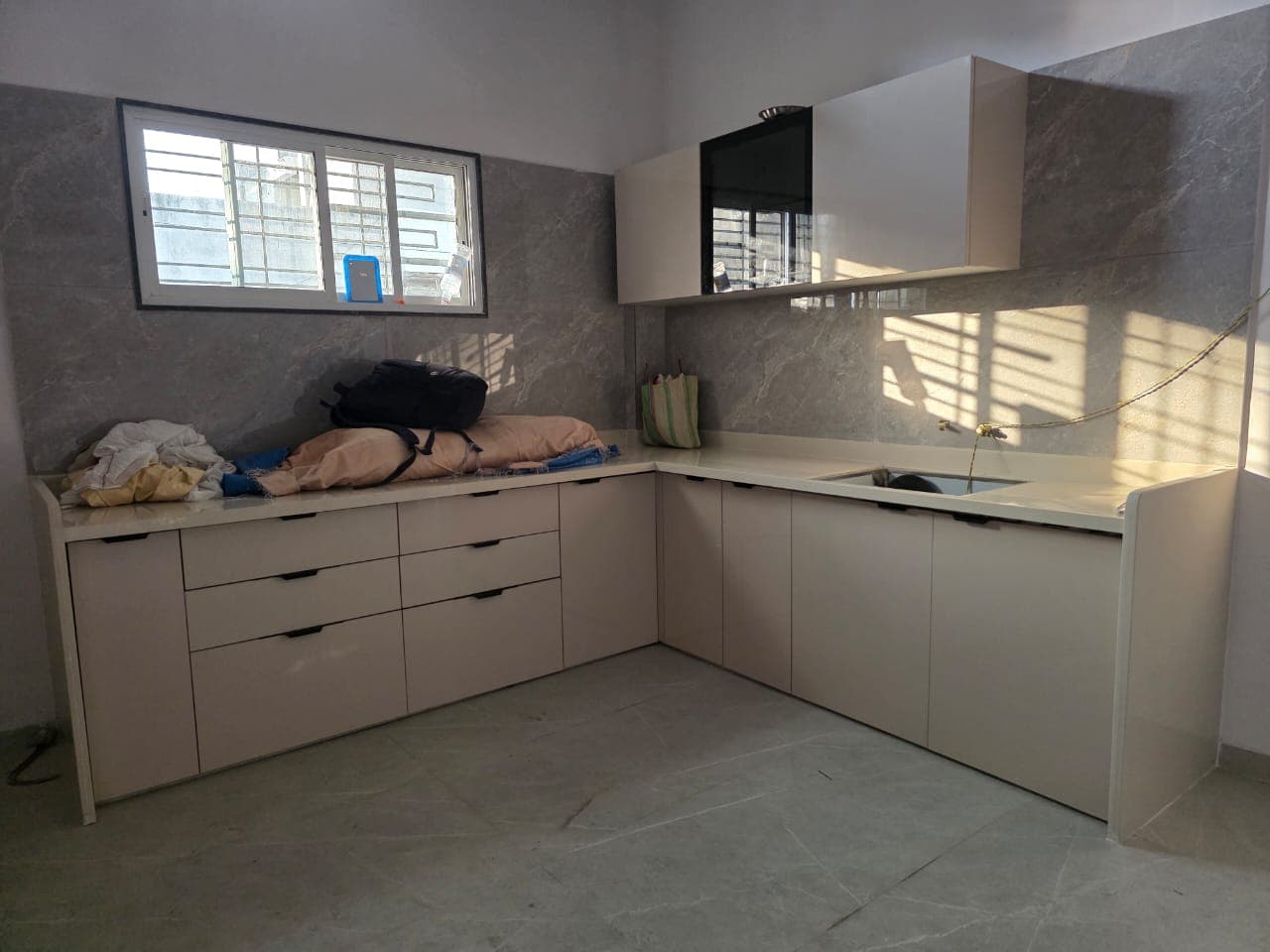 Soft Cream Minimal Kitchen