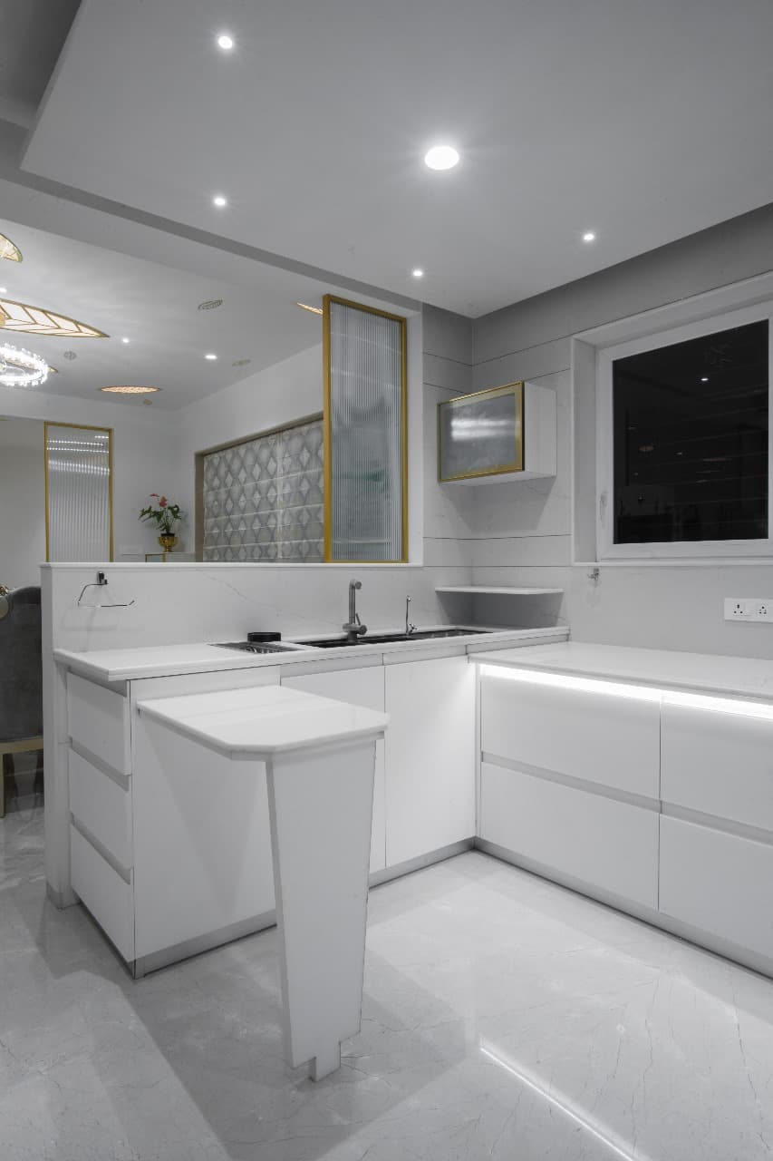 WhiteRoyal Kitchen
