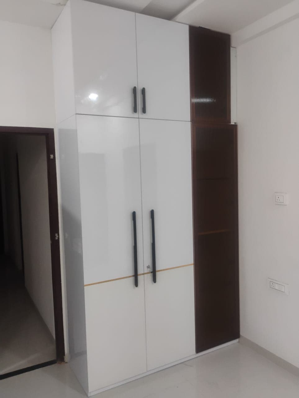 Urban Crest Wardrobe 1