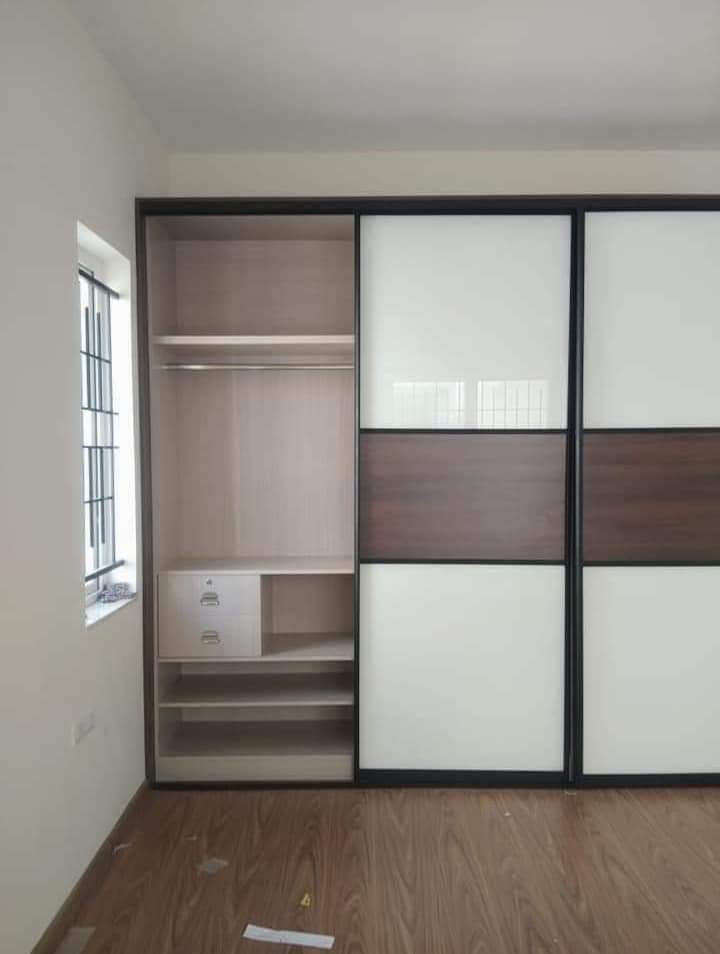 Urban Glide Wardrobe