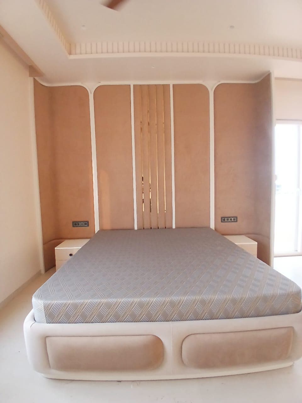 Royal Bedroom Collection